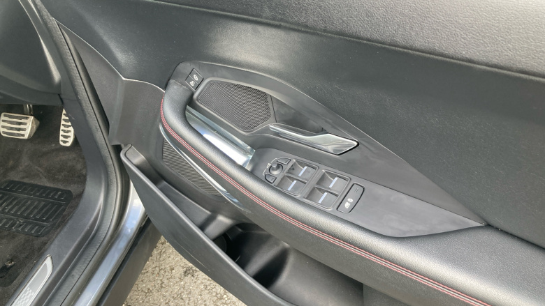 Jaguar E-Pace 2.0d Chequered Flag Edition 5dr Auto Diesel Estate